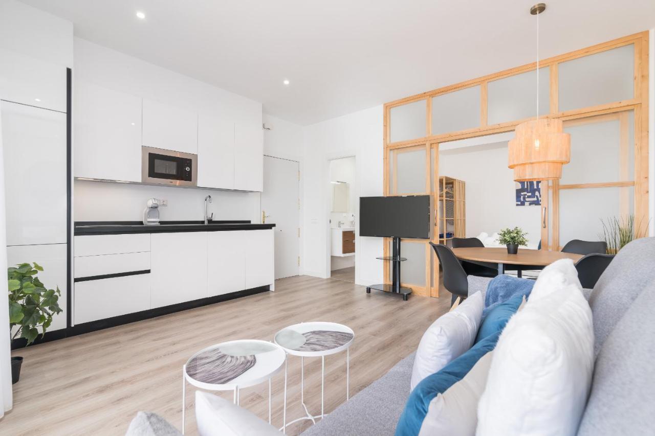 Suite Homes Hesperides Garden Beach Малага Екстериор снимка